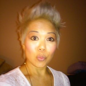 Meet your Posher, Goldie